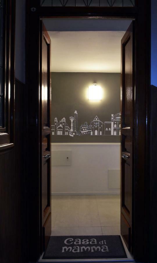 Casa Di Mamma Apartment Bari Luaran gambar