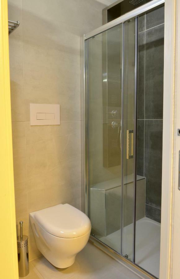 Casa Di Mamma Apartment Bari Luaran gambar